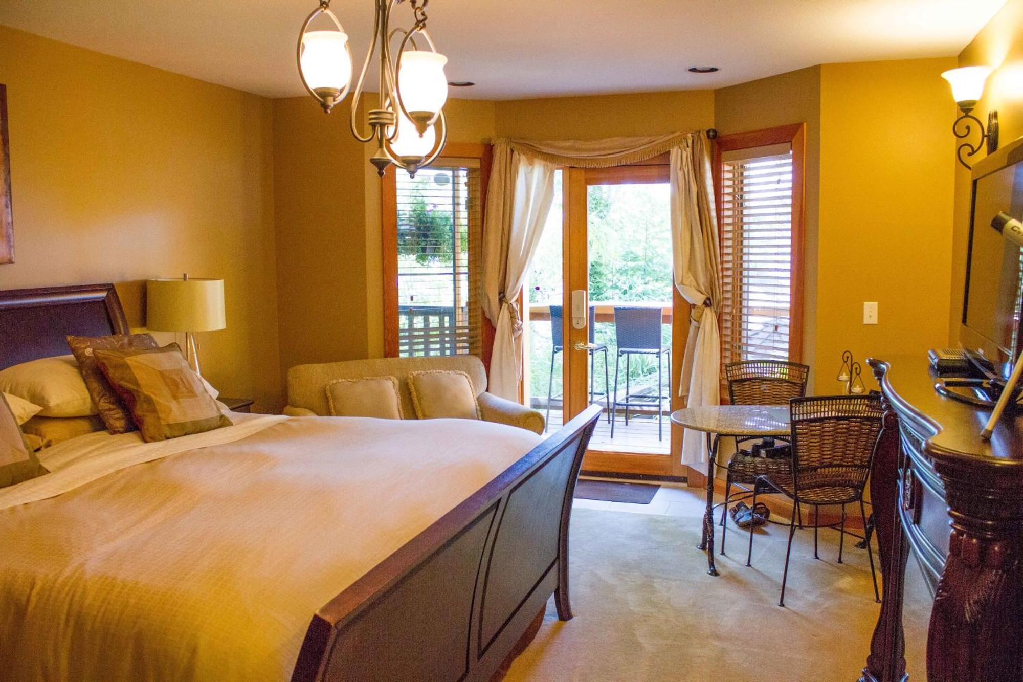 Tranquility Bay Waterfront Inn Sechelt Quarto foto